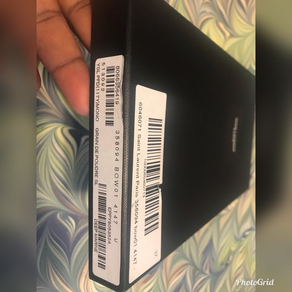 100% authentic Saint Laurent Paris Wallet - Picture 2 of 5